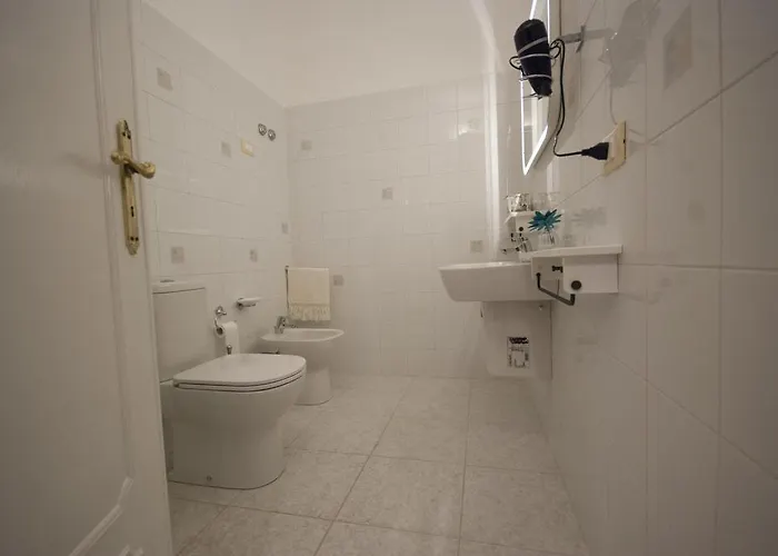 Ca De Lelio בית הארחה